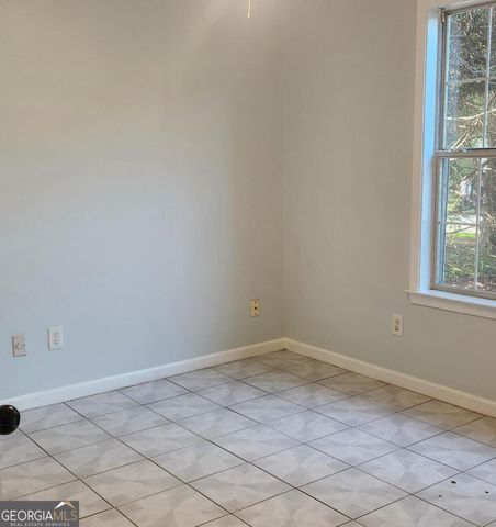 10883 Knotty Pine Place, Hampton, GA 30228