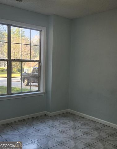 10883 Knotty Pine Place, Hampton, GA 30228