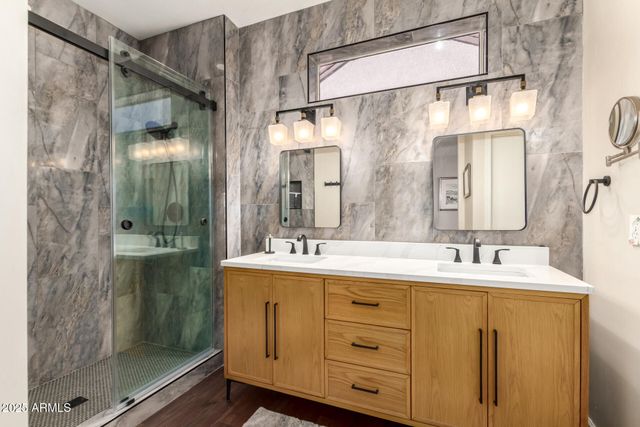 19877 N CRIMSON RIDGE Way, Surprise, AZ 85374