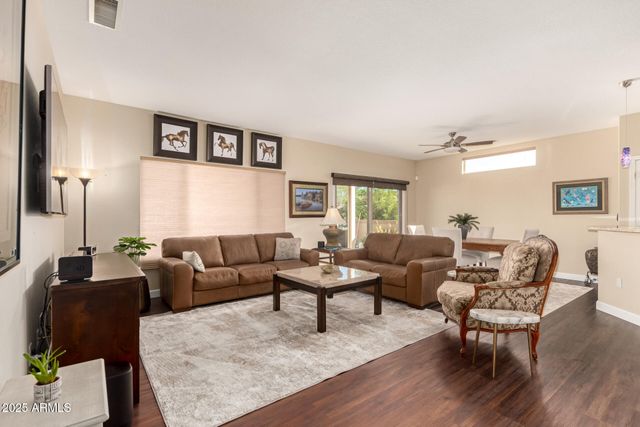 19877 N CRIMSON RIDGE Way, Surprise, AZ 85374