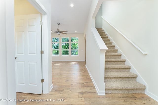 15317 Sherwood Lane, Lansing, MI 48906