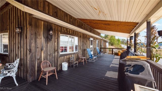 18513 Hobbler Lane, Lore City, OH 43755