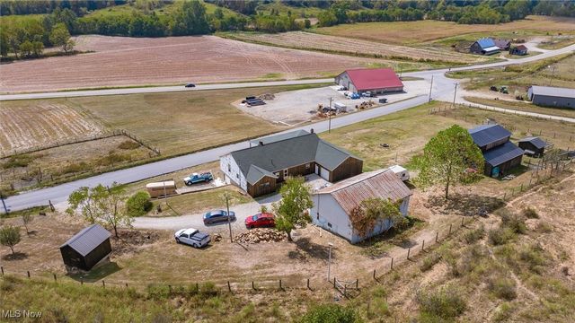 18513 Hobbler Lane, Lore City, OH 43755