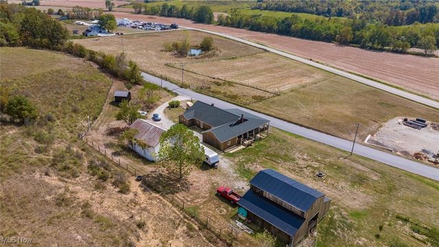 18513 Hobbler Lane, Lore City, OH 43755