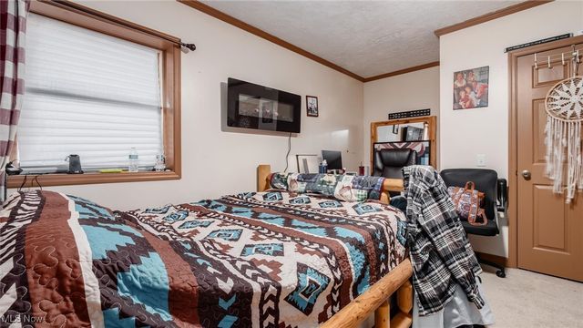 18513 Hobbler Lane, Lore City, OH 43755