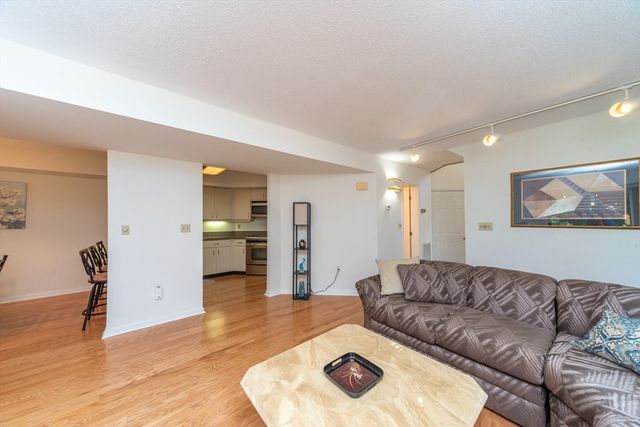 8 Canvasback Way 8, Walpole, MA 02081