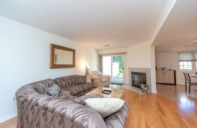 8 Canvasback Way 8, Walpole, MA 02081