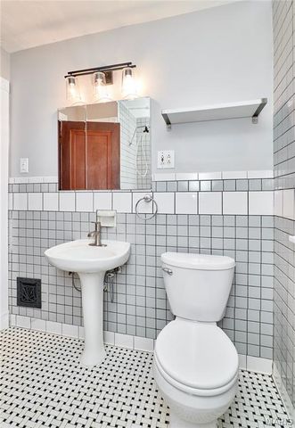 5315 Blow Street, St Louis, MO 63109