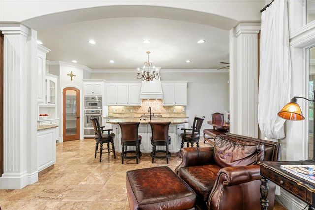 9904 Fox Borough Dr, Oakdale, CA 95361