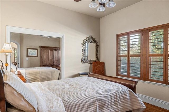 9904 Fox Borough Dr, Oakdale, CA 95361