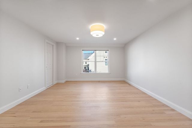 7 Chatham Street 7A, Watertown, MA 02472