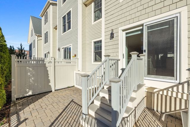 7 Chatham Street 7A, Watertown, MA 02472