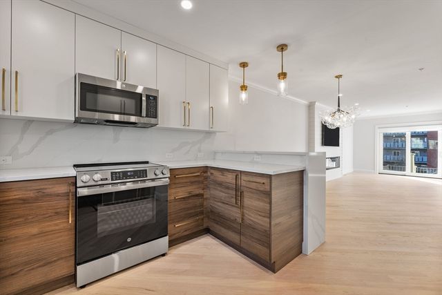 7 Chatham Street 7A, Watertown, MA 02472