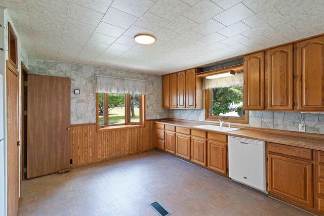243 E CHICAGO ROAD, Wautoma, WI 54982