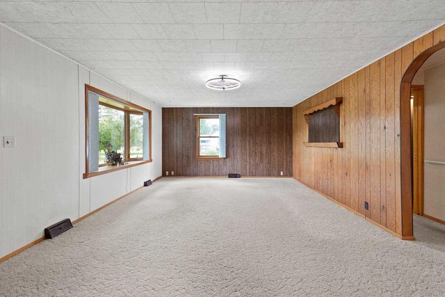 243 E CHICAGO ROAD, Wautoma, WI 54982