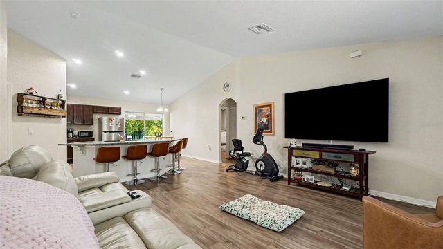 6201 E PEACH STREET, Inverness, FL 34452