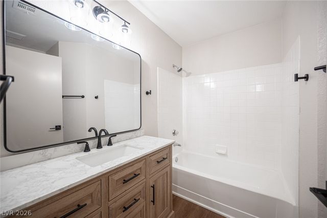 7904 Ryandale Circle 202, Las Vegas, NV 89145