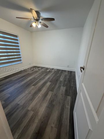5201 Geneva Way 311, Doral, FL 33166