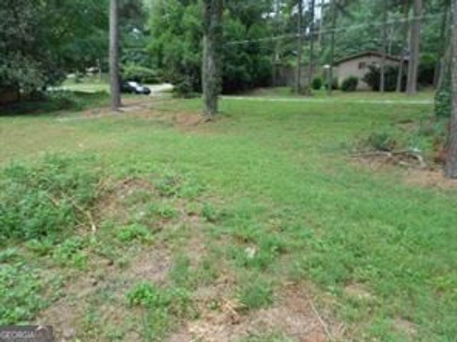 411 Safari Circle 1, Stone Mountain, GA 30083