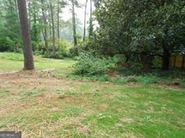 411 Safari Circle 1, Stone Mountain, GA 30083