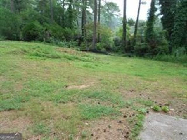 411 Safari Circle 1, Stone Mountain, GA 30083