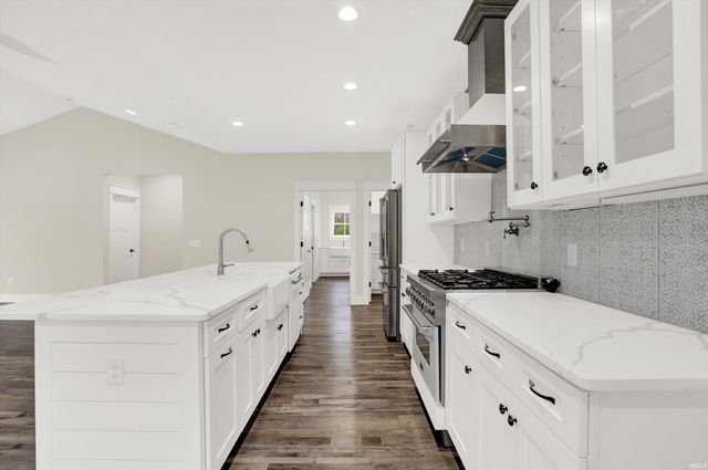 2110 S Smith Road, Bloomington, IN 47401