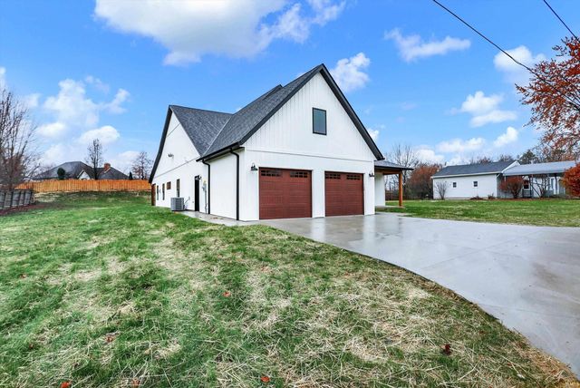 2110 S Smith Road, Bloomington, IN 47401