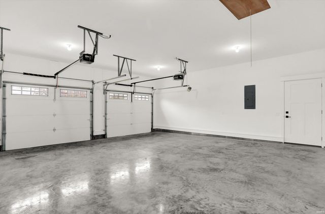 2110 S Smith Road, Bloomington, IN 47401