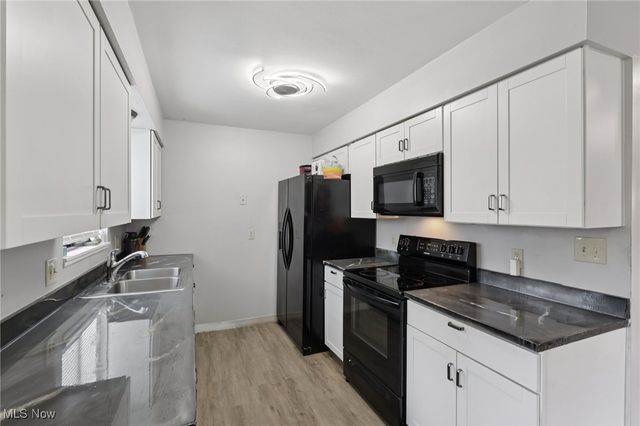 1010 Cree Avenue, Akron, OH 44305