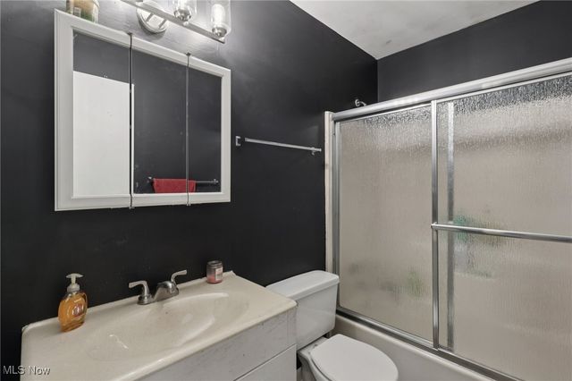 1010 Cree Avenue, Akron, OH 44305