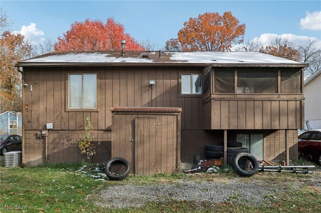 1010 Cree Avenue, Akron, OH 44305