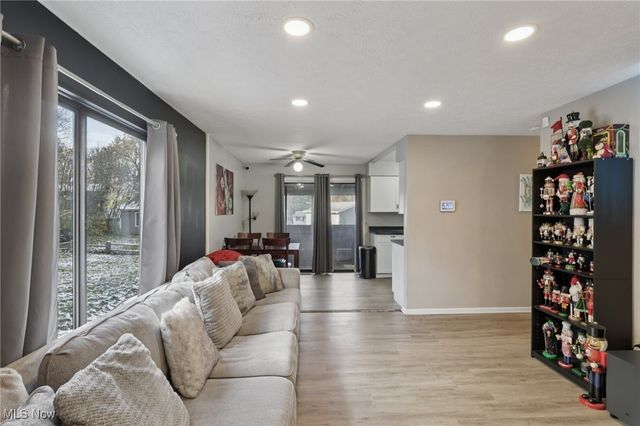 1010 Cree Avenue, Akron, OH 44305