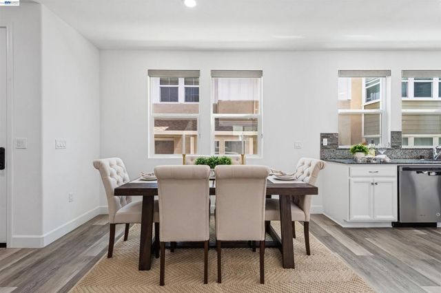 4272 Healdsburg Way, Dublin, CA 94568
