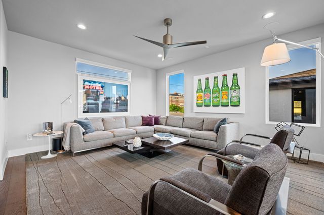 4138 Entrada Way, Dallas, TX 75219