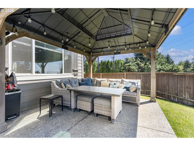 8601 N APPLETON St, Camas, WA 98607