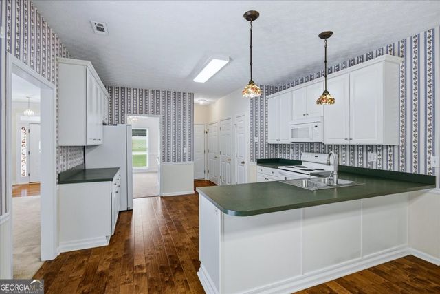 2624 Fireside Trail SW, Conyers, GA 30094