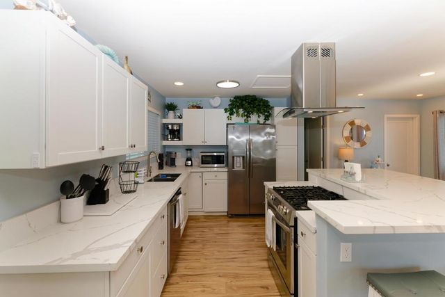 2729 Erie St, San Diego, CA 92117