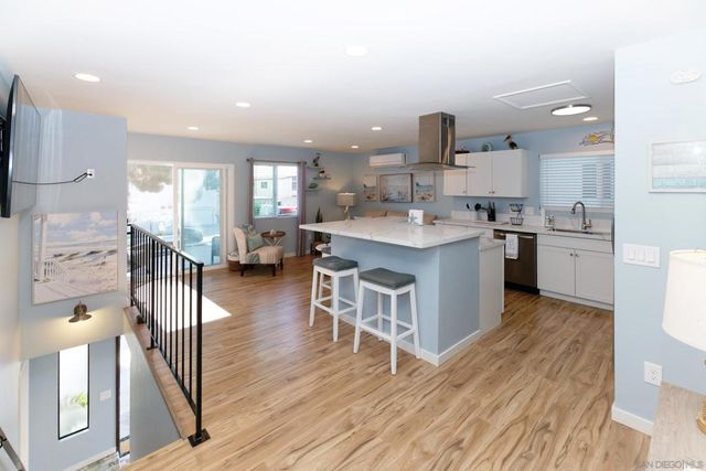 2729 Erie St, San Diego, CA 92117