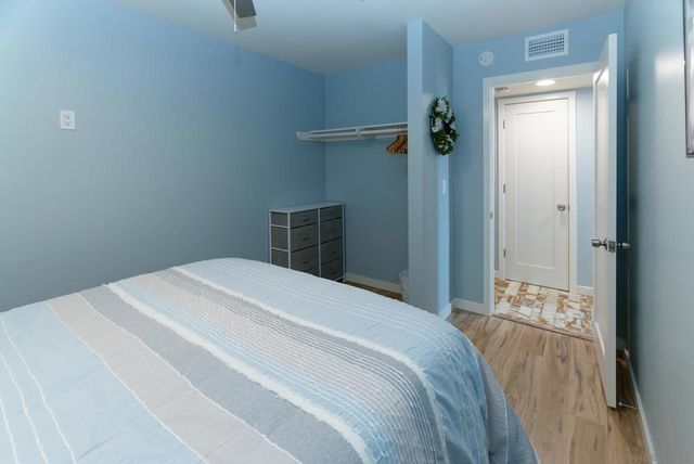 2729 Erie St, San Diego, CA 92117