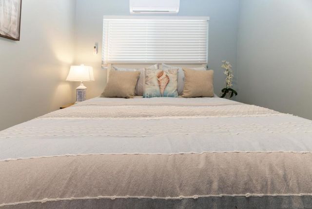 2729 Erie St, San Diego, CA 92117