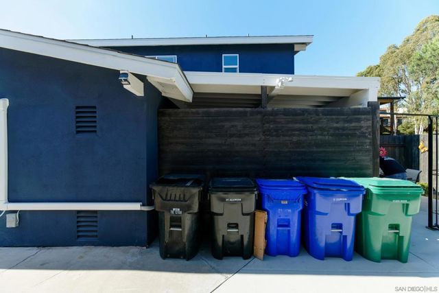 2729 Erie St, San Diego, CA 92117