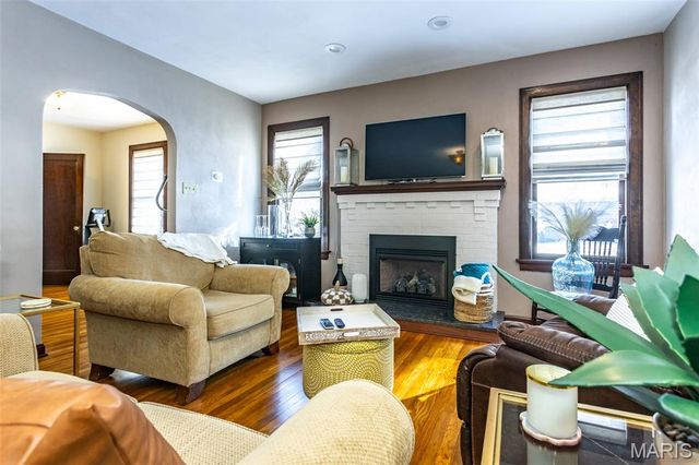 5825 Redbud Lane, Edwardsville, IL 62025