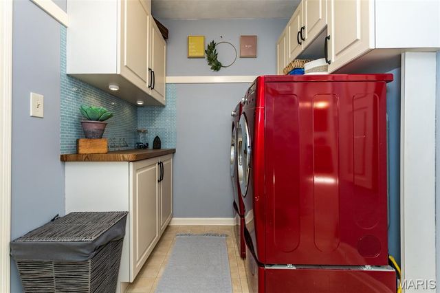 5825 Redbud Lane, Edwardsville, IL 62025