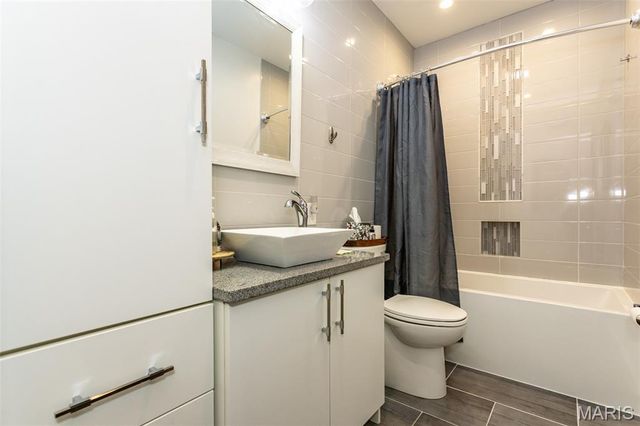 5825 Redbud Lane, Edwardsville, IL 62025