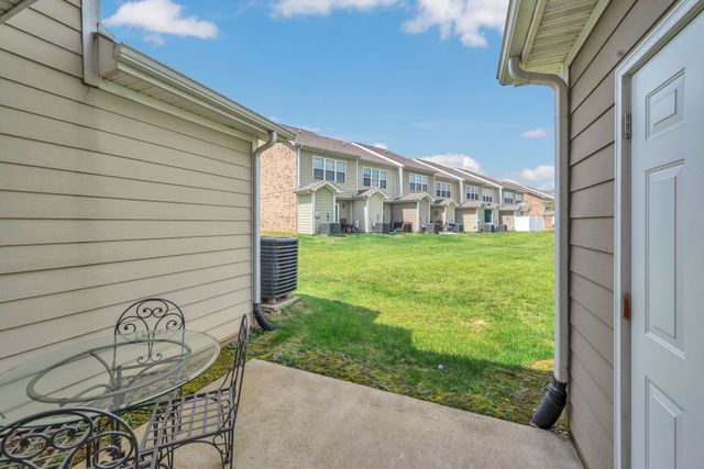 127 Cobblestone Place Dr, Goodlettsville, TN 37072