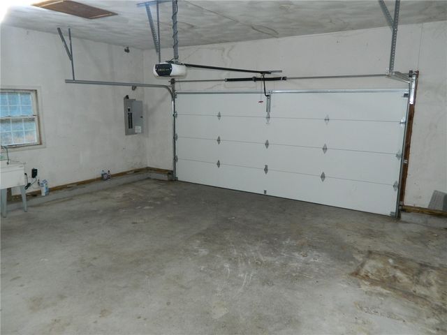 19 Hilton Drive, Johnston, RI 02919