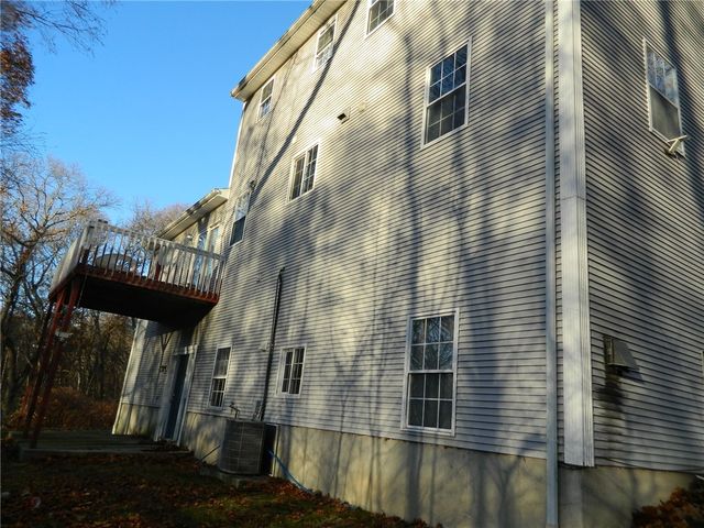 19 Hilton Drive, Johnston, RI 02919
