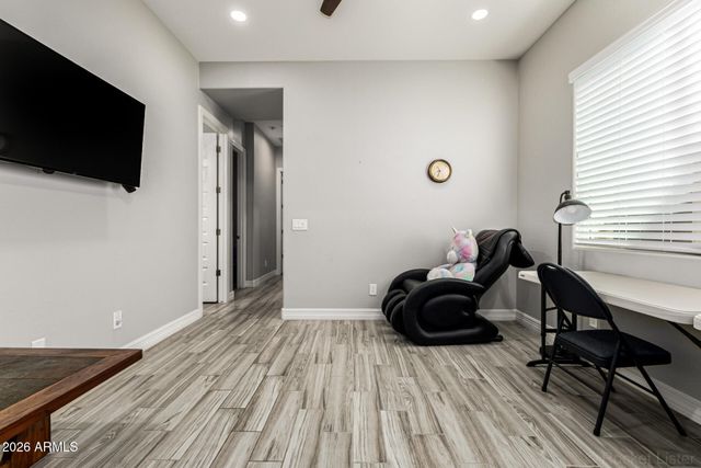 9753 W ROWEL Road, Peoria, AZ 85383