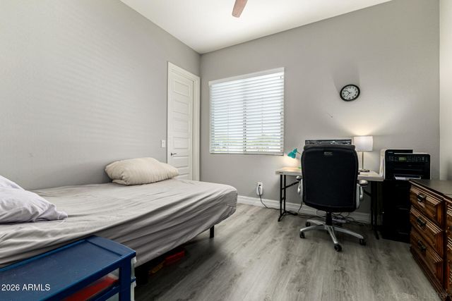 9753 W ROWEL Road, Peoria, AZ 85383