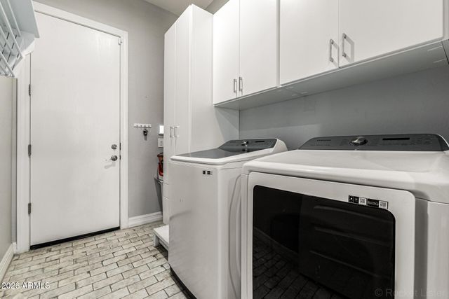 9753 W ROWEL Road, Peoria, AZ 85383